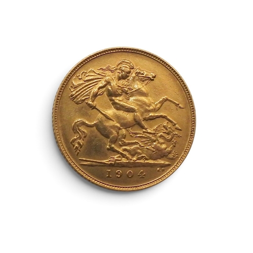 5006 - Edward VII (1901-1910)  ½ Sovereign 1904ObverseKing Edward VII facing right legend around EDWARDVS V... 