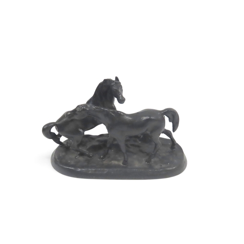2028 - A COLLECTION OF LATE 19TH/EARLY 20TH CENTURY CAST IRON ITEMS PURPORTEDLY FROM CARRON IRON WORKS, FAL... 