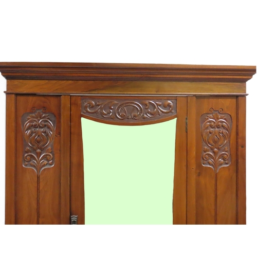 2031 - AN EARLY 20TH CENTURY MAHOGANY ART NOUVEAU TWO PIECE BEDROOM SUITEcomprising wardrobe with moulded c... 