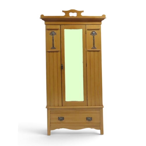 Lot 2038      
