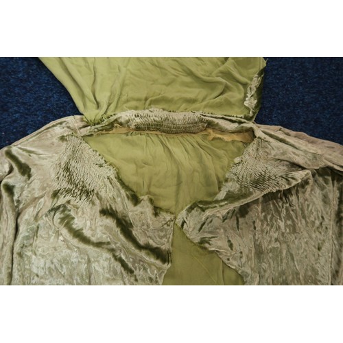 8005 - A circa 1930s pink silk velvet cape with white fox fur collar, lined with champagne satin; a blue si... 