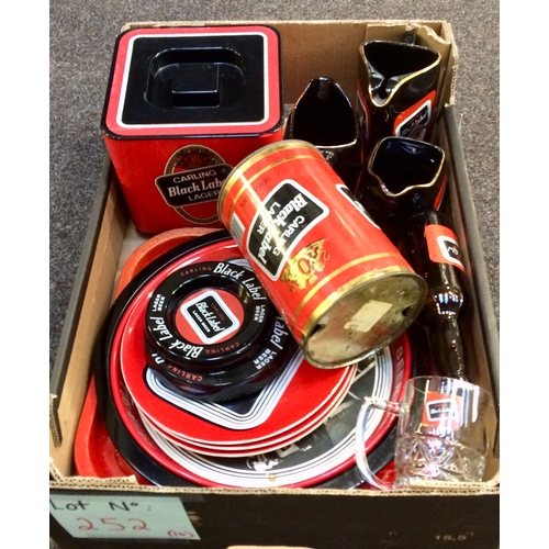 252 - CARLING BLACK LABEL MIXED TRAY. Tallest 14ins, Inc. trays, pub jugs, ice bucket, ashtrays. (16)