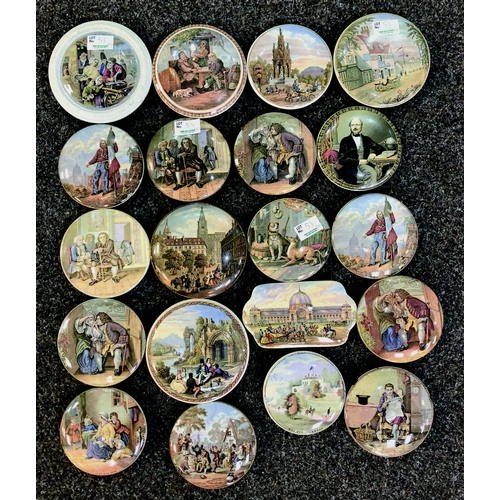 53 - PRATT POT LID GROUP. Large quantity of multicoloured Pratt lids. Some damages (20)