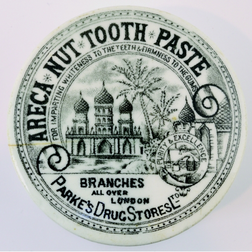 515 - LONDON ARECA NUT TOOTH PASTE POT LID & BASE. (APL p 361, 10) 2.5ins diam. Pict. black transfer depic... 