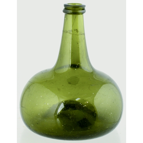 700 - CLASSIC DUTCH ONION WINE BOTTLE. 7ins tall. Light olive green glass, shorter neck than previous lot,... 