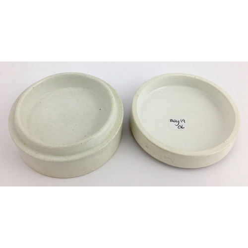 517 - LEAMINGTON SPA TOOTH PASTE POT LID & BASE. (APL pg 632, 17) 3ins diam. Black transfer THE SPA/ TOOTH... 