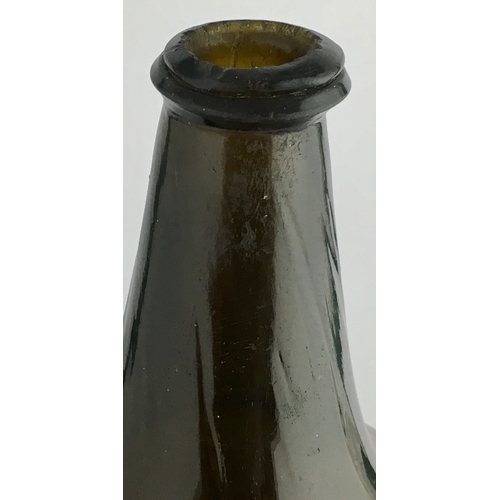 600 - ENGLISH LONG NECKED MALLET BOTTLE. 7.7ins tall, Black/ dark green glass. Another chunky v-shaped str... 