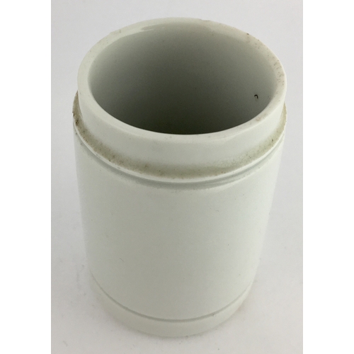 679 - SOUTHSEA BELL’S AMYLINE CREAM OINTMENT POT. 2.5ins tall. Cylindrical shape, black transfer BELL’S AM... 