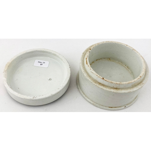 629 - WINCHESTER ARECA NUT TOOTH PASTE POT LID & BASE. 3ins diam. R. HUNT/ 45 HIGH STREET. Very minor rust... 