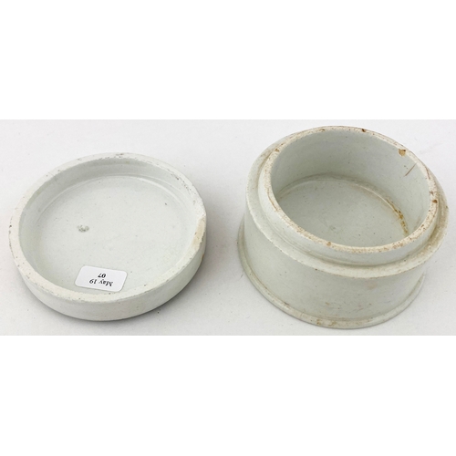 629 - WINCHESTER ARECA NUT TOOTH PASTE POT LID & BASE. 3ins diam. R. HUNT/ 45 HIGH STREET. Very minor rust... 