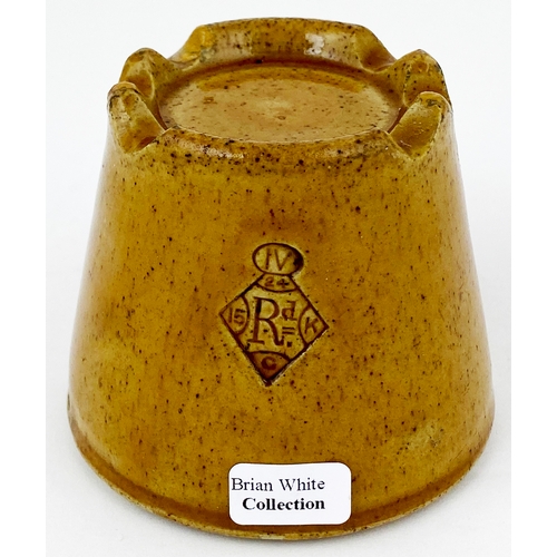 603 - MORRELL TEAKETTLE POTTERY INK. 2.5ins tsll. Familiar teakettle shape in a shiny, speckled, mid musta... 