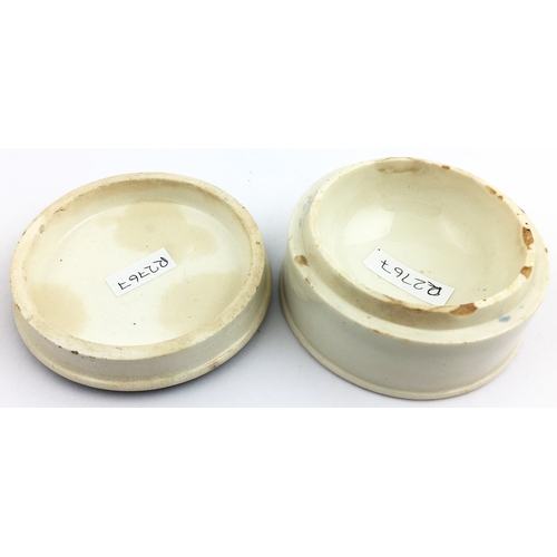 21 - BEARS ON ROCK PRATT LID & BASE. (KM10) 3.5ins diam. Multicoloured lid, inside base chips - displays ... 