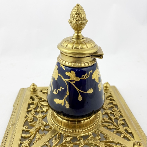 343 - DECORATIVE INKWELL. 6ins tall. Cobalt blue & gold detailing with lid. Well has base markings, not fi... 