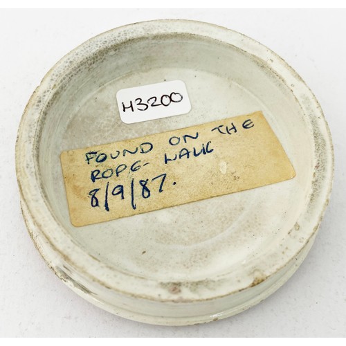 106 - LINCOLN TOOTH PASTE POT LID. (APL pg 234) 2.8ins diam. Red transfer ROSE GERANIUM TOOTH PASTE/ F J C... 