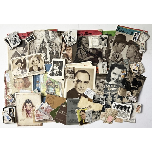 296 - MIXED EPHEMERA GROUP. Inc. Books, showcards, magazines, cigarette cards. Worn. (100+) 6/10 Unsuitabl... 