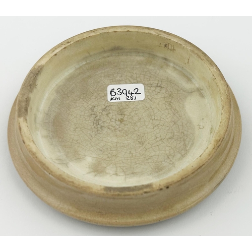 334 - PRATT WARE POT LID. 4ins diam. KM 281. Dull in colour. Minor nicks to rear.