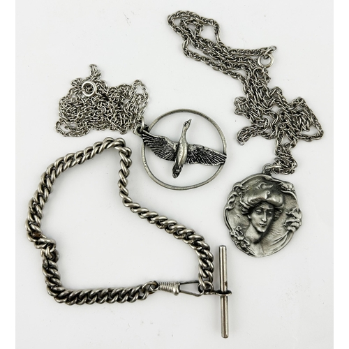 434 - PEWTER & WHITE METAL JEWELLERY. 2 chains & bracelet - worth a look. (3)