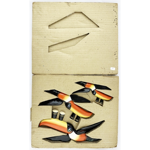 134 - GUINNESS WALL HANGING FLYING TOUCANS. Longest 10ins. Set of three classic multi coloured Toucans. Ca... 