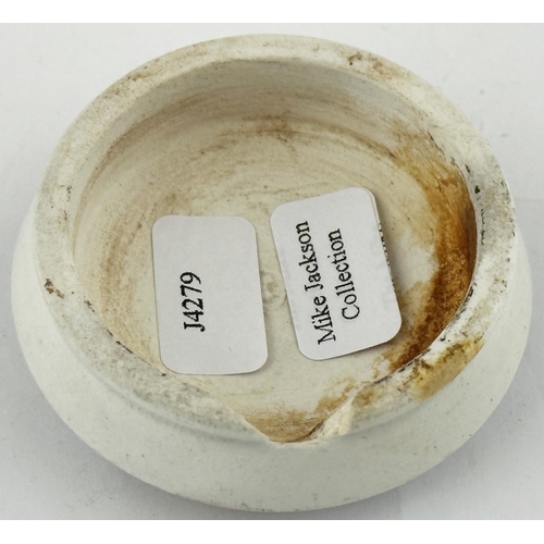 405 - LONDON SCURF POT LID. (APL pg 382, 41). 1.9ins diam. GUARANTEED SCURF ERADICATOR/ H.ROPER/ WALHAM GR... 