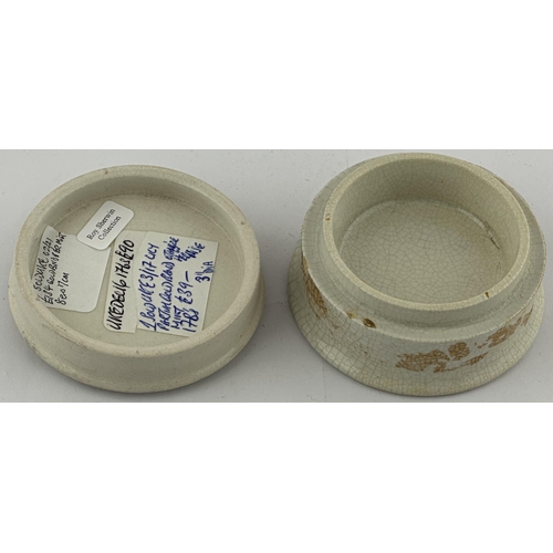 564 - BRISTOL POT LID. (APL pg 40) 2.8ins diam. Samiliar versions pictured in APL. Pot lid with base. BELL... 