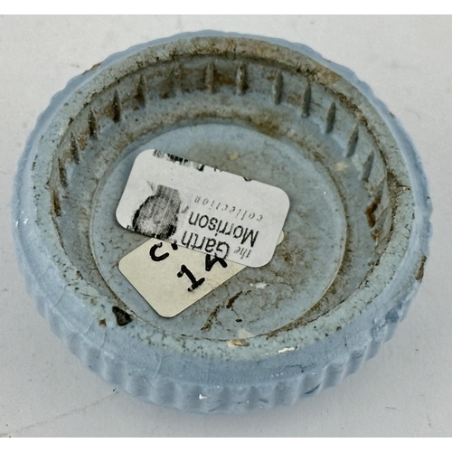 566 - PLYMOUTH & MUTLEY POT LID. (APL pg 85, 52) 1.7ins diam. Blue body button lid. BARGES DISPENSING & DR... 