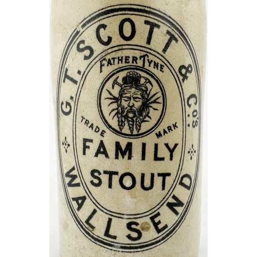 422 - G T SCOTT GREEN GINGER BEER BOTTLE. 8ins tall, ch., t.t., screw top. Crisp Father Tyne centre pict. ... 