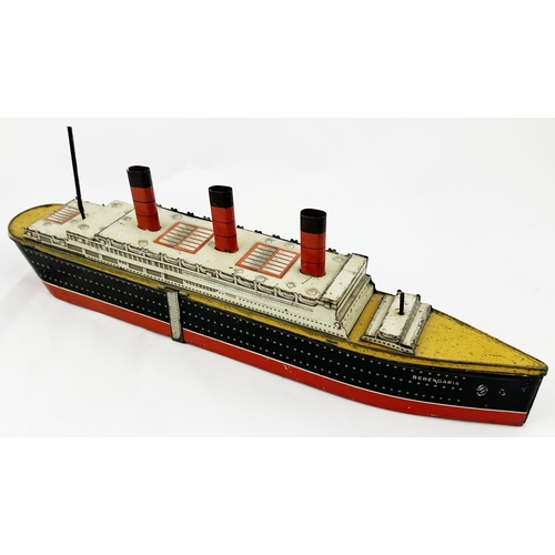 81 - WILLIAM CRAWFORD BERENGARIA OCEAN LINER BISCUIT TIN. 14.7ins long. Three funnel tinplate Cunard line... 