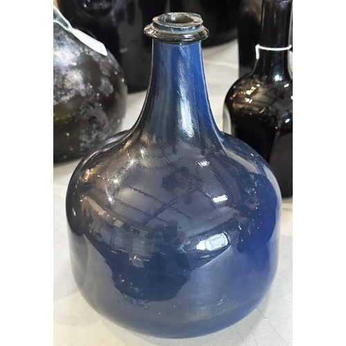 160 - ENGLISH MALLET BOTTLE. 6.9ins tall. Something of an extraordinary phenomen. What appears as a classi... 