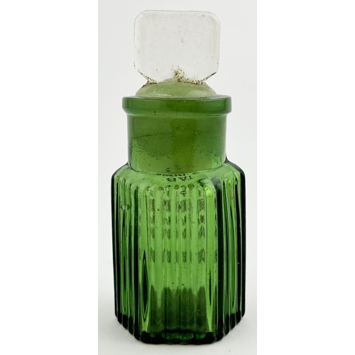 60 - ETCHED POISON BOTTLE. 3.5ins tall. Hexagon shape, green glass, enamelled lettering. TAB/ HYD BINIO/1... 