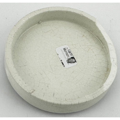 611 - PLYMOUTH POT LID. (APL p87, 74a) 3.1ins diam. Like above but this one has a decorative AD border. Bo... 