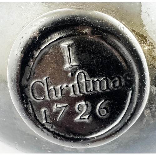 638 - I CHRISTMAS 1726 DATED SEALED ENGLISH ONION. Unrecorded in Burton. 6.8ins tall. Classic English panc... 