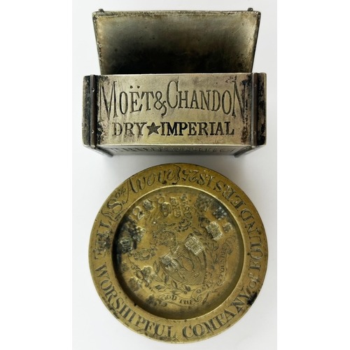 78 - MOET & CHANDON VESTA CASE & 1825 WORSHIPFUL COMPANY OF FOUNDERS BULLION WEIGHT. Weight is 2.3ins dia... 