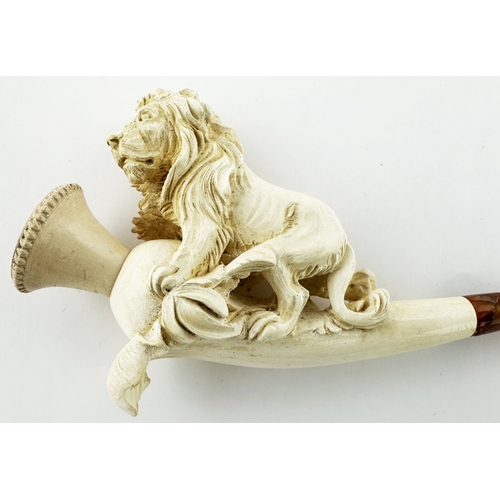 540 - LION FIGURAL MEERSCHAUM PIPE BOWL. 5.1ins long. A very impressive full lion figural pipe in original... 