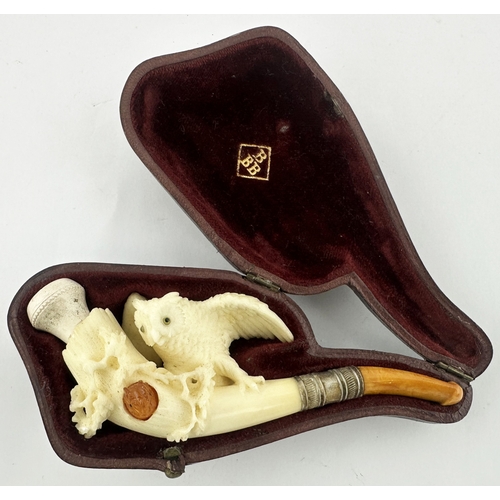 543 - SPREAD WINGED EAGLE MEERSCHAUM PIPE BOWL. 4.9ins long. Another impressive figural pipe, in original ... 