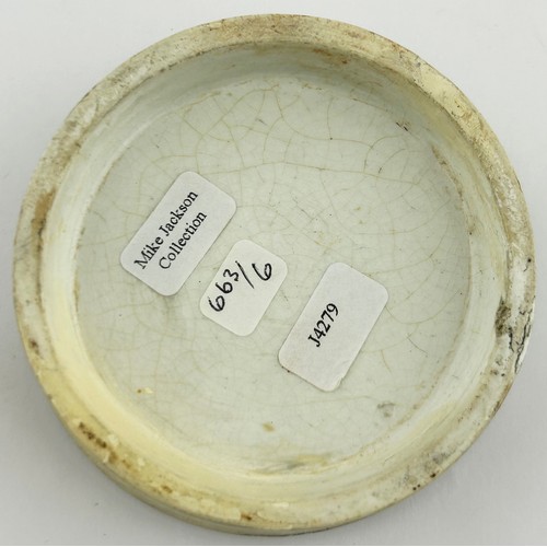 509 - BRADFORD OINTMENT POT LID. (APL p663, 6) 3ins diam. Black transfer, several solid outer borders. A. ... 