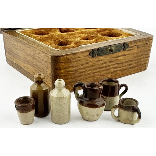 106 - TRADESMANS BOXED SAMPLE POTTERY ITEMS. Wooden box 3.5 x 3.1 x 1.6ins tall. A wonderful small, beauti... 