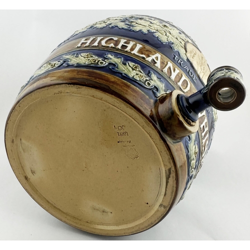 91 - ROSS & CAMERONS WHISKY BARREL WITH HIGHLANDER STOPPER. WG p246. Approx 22ins tall to top of stopper ... 