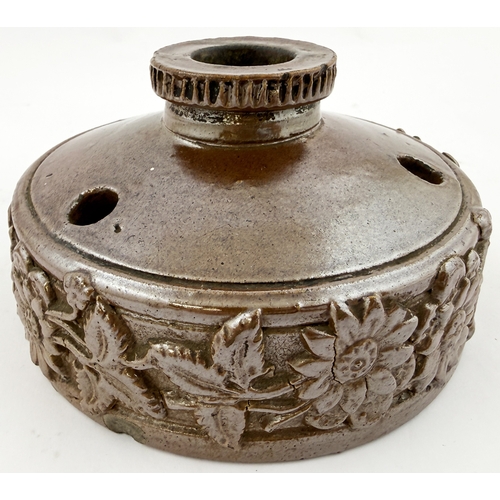 386 - SPRIGGED SALT GLAZE LANDMINE INK BOTTLE. 4.5ins diameter. Large salt glaze landmine or capstan type ... 