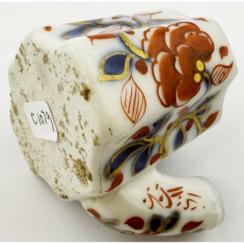 388 - FRENCH PORCELAIN TEAKETTLE INK BOTTLE. 1.75ins tall. Cruciform porcelain teakettle ink, decorated wi... 