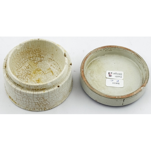 413 - YORK COLD CREAM LID. APL p685, 204. 2.75ins diam. Scarce York lid, thick black border around L .J. T... 