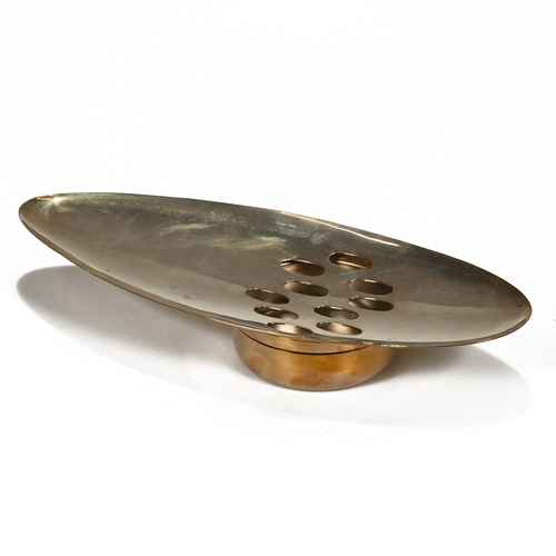 114 - Elkington & Co, a silver-plated modernist posey bowl, to a design by Lino Sabattini, 34.7cm long.
