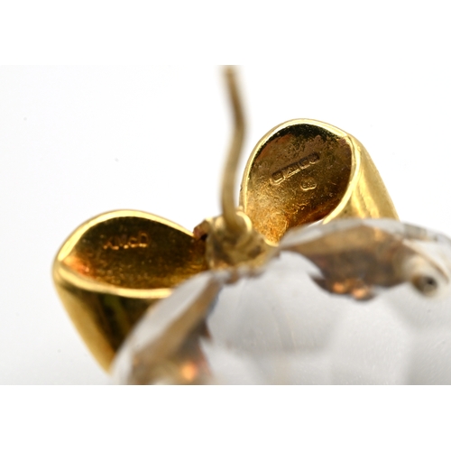 26 - Kiki McDonough, a pair of rock crystal heart and diamond 18 carat gold ear studs, stamped‘KMcD’, Lon... 