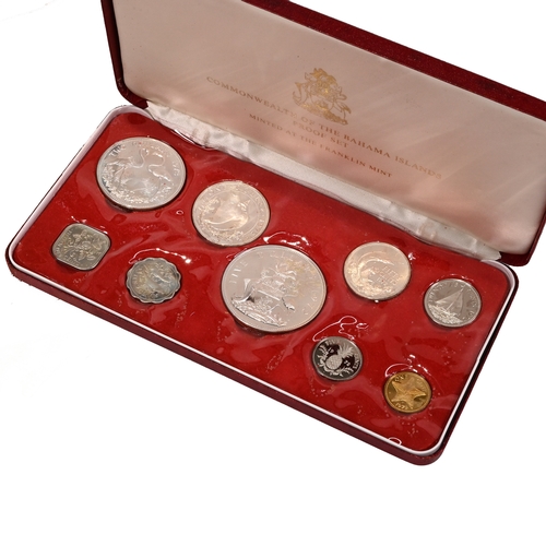 319 - 1971 Malawi First Decimal Coins Set and 1972 Bahamas Proof Coins Set. The Malawi set contains 6 coin... 