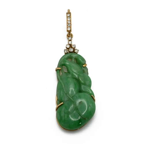 59 - A jade and diamond pendant, the jade carved as a bird and fruit with seven brilliant cuts above,tota... 