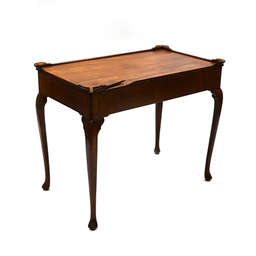 930 - A well proportioned George II Mahogany Silver table c1730s. Understated cabriole legs with moulded r... 