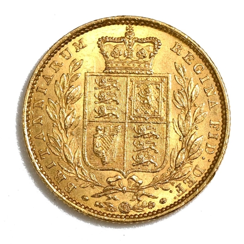 155 - 1852 Queen Victoria gold 'Young Head' Sovereign with shield back (Marsh 35, S 3852C). Obverse: secon... 