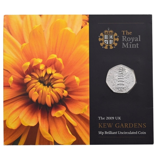 321 - 2009 brilliant uncirculated Kew Gardens 50p sealed in original card sleeve of issue from The Royal M... 