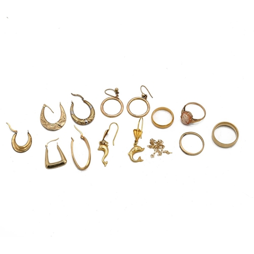 11 - A collection of 9ct  gold jewellery to include a two pairs of creole earrings, cameo set ring, weddi... 
