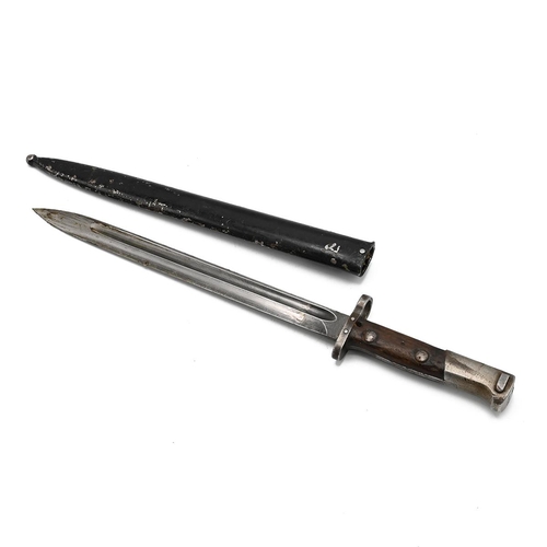 182 - German K98 Mauser bayonet and scabbard from the interwar period. L 45cm (inc scabbard)