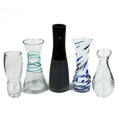 281 - Collection of 20th Century glass vases to include: two clear glass vases with ripple effect, in the ... 